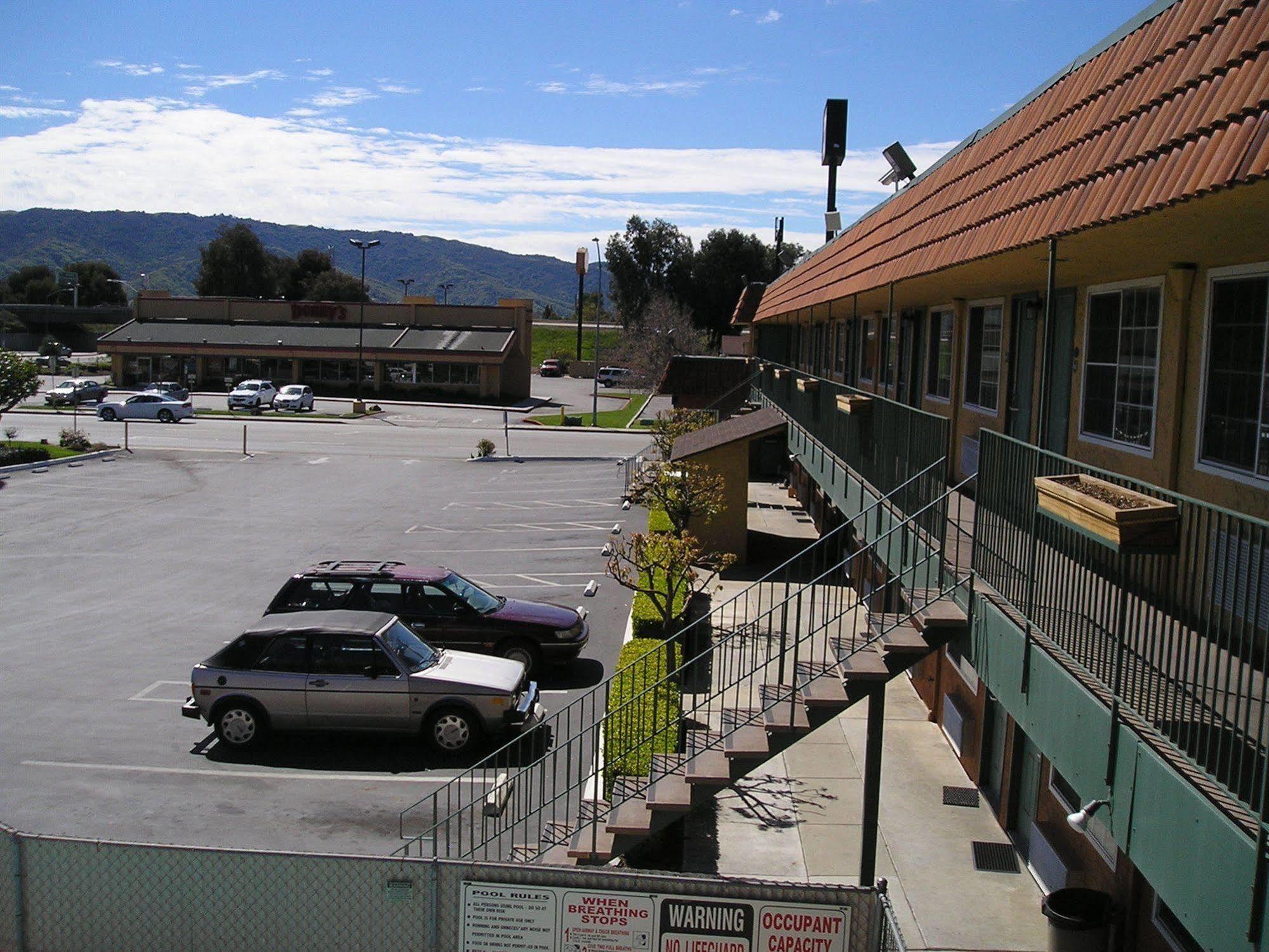 Gilroy Inn Exteriör bild